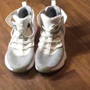 White and rainbow bottem Nike shoes size 6.5